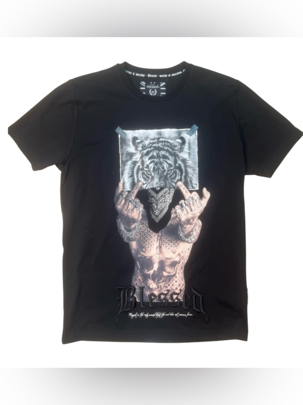 Sz M Blessed Black Graphic Tiger & Skull Men’s Tee